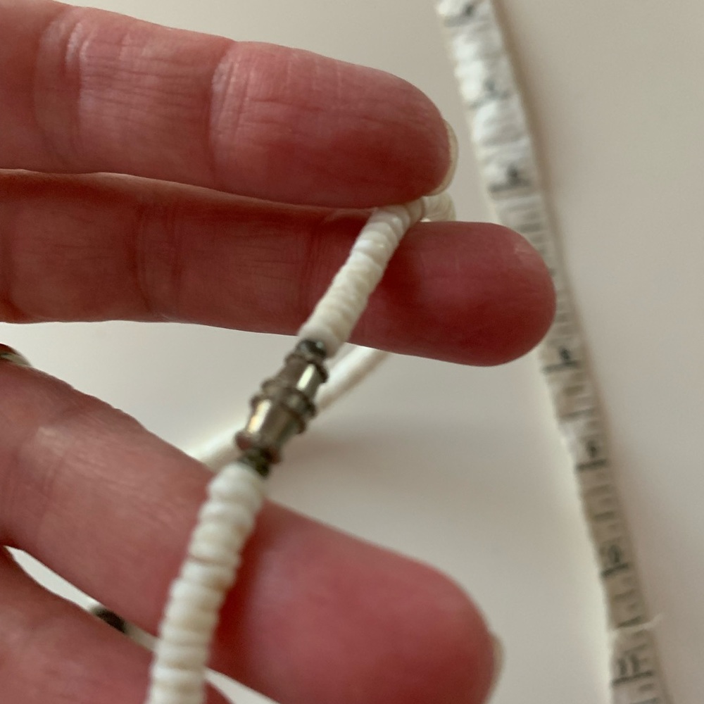 Puka Shell Necklace - Picture 5 of 7